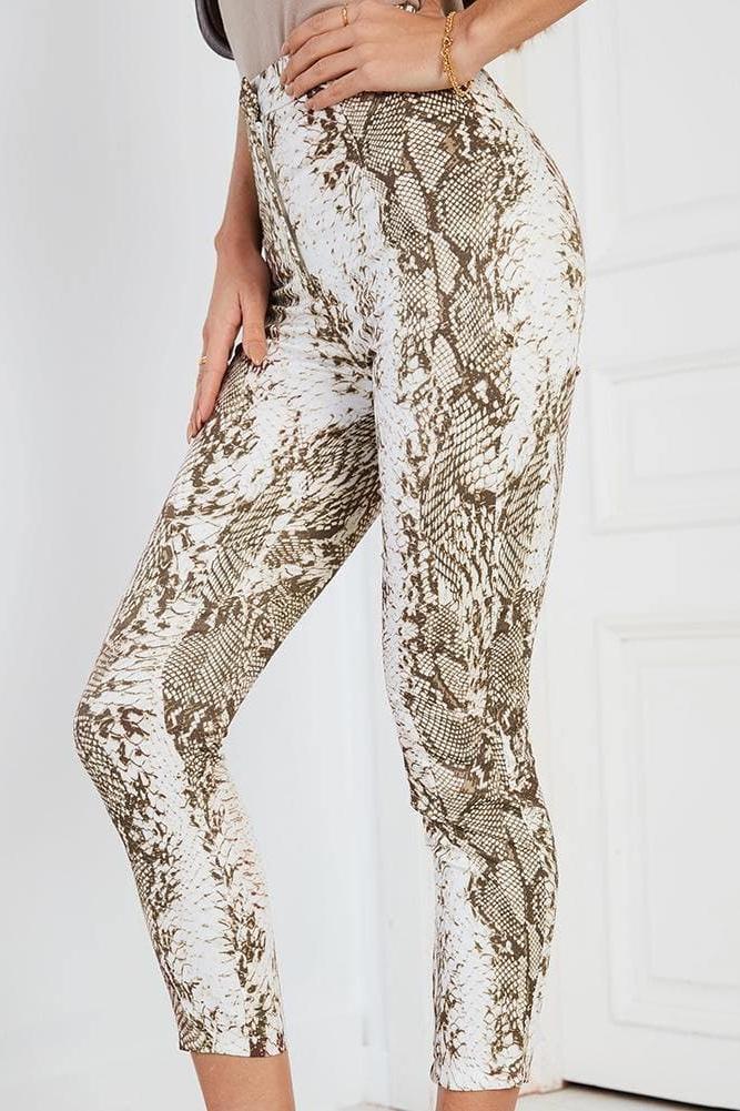 Serpentine Print Casual Cropped Pants.