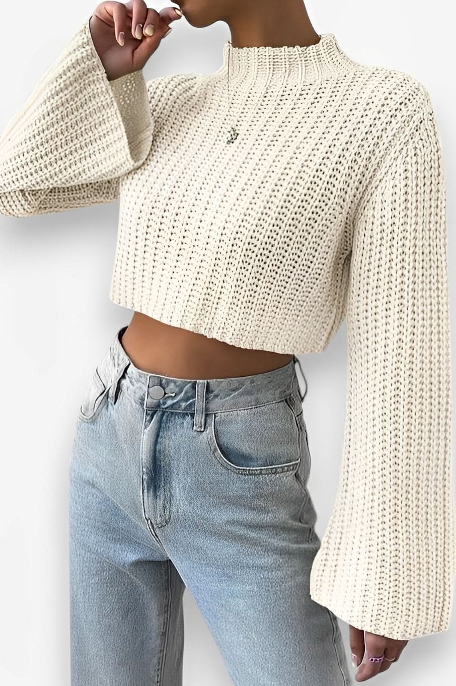 Half Turtleneck Pullover Sweater - Sweaters from The Woman Concept