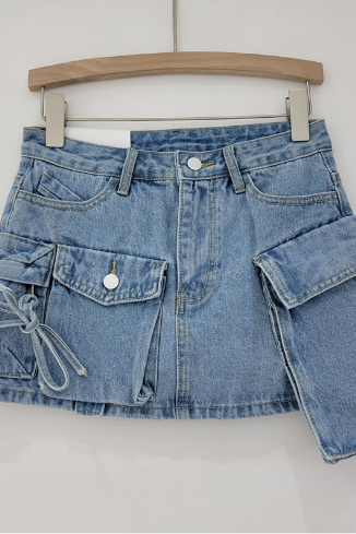 Cargo Pocket denim skirt