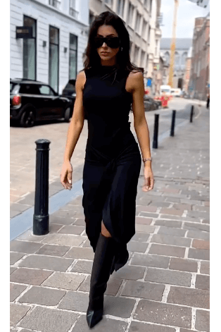 Sleeveless black tight pleated dress - view 3