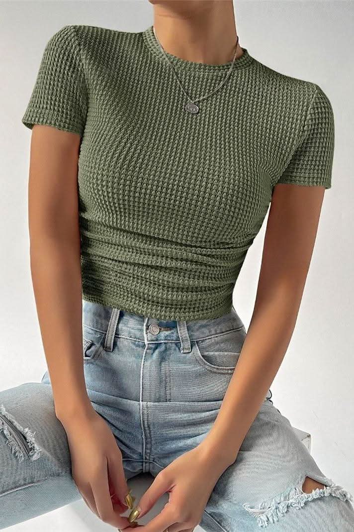 Slim Versatile Pleated Round Neck T-shirt - Image 4