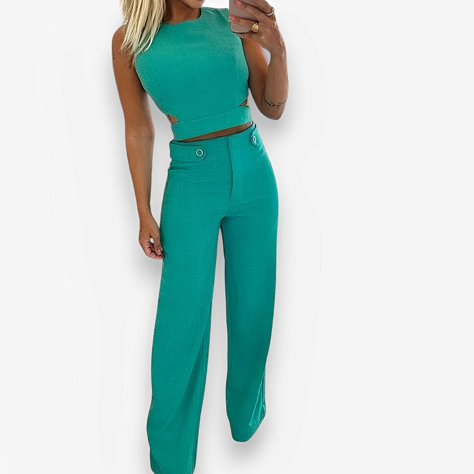 Slim fit sleeveless button suit