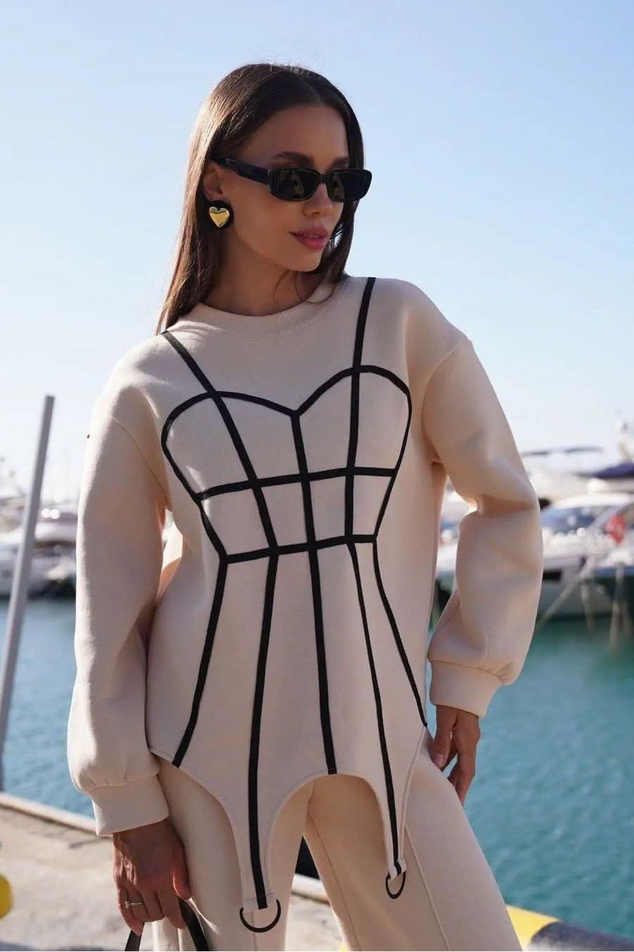Loose Casual Round Neck Sweatshirt - view 2