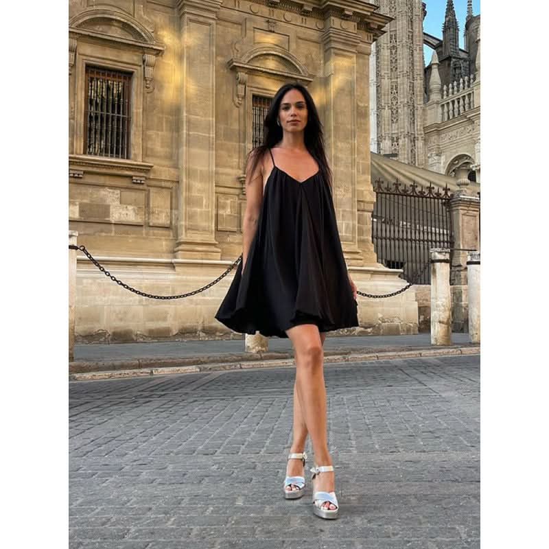 Chloe Flowy Mini Dress - Stylish Comfort for Any Occasion The Woman Concept Chloe Flowy Mini Dress - Stylish Comfort for Any Occasion The Woman Concept