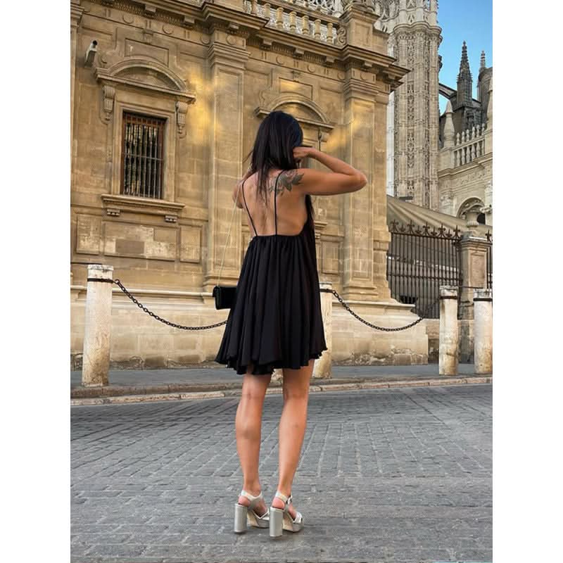 Chloe Flowy Mini Dress - Stylish Comfort for Any Occasion The Woman Concept Chloe Flowy Mini Dress - Stylish Comfort for Any Occasion The Woman Concept