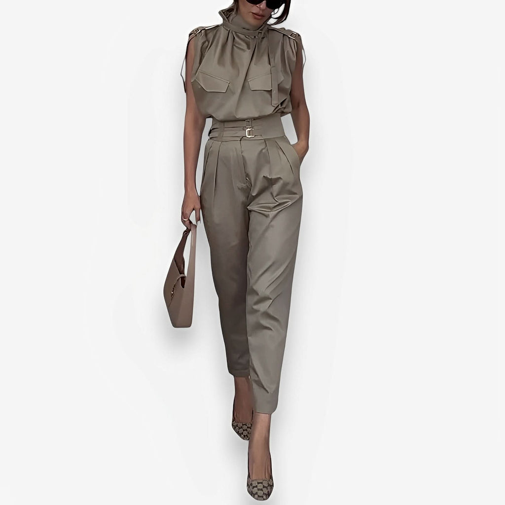 Turtle neck sleeveless Suit - suits from The Woman Concept