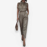 Turtle neck sleeveless Suit