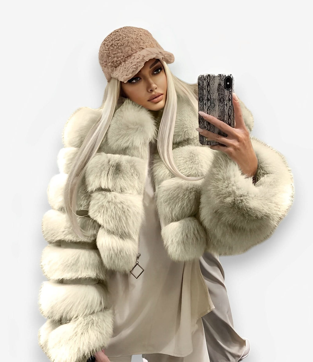 Short lapel imitation fur coat - Coats & Jackets from The Woman Concept
