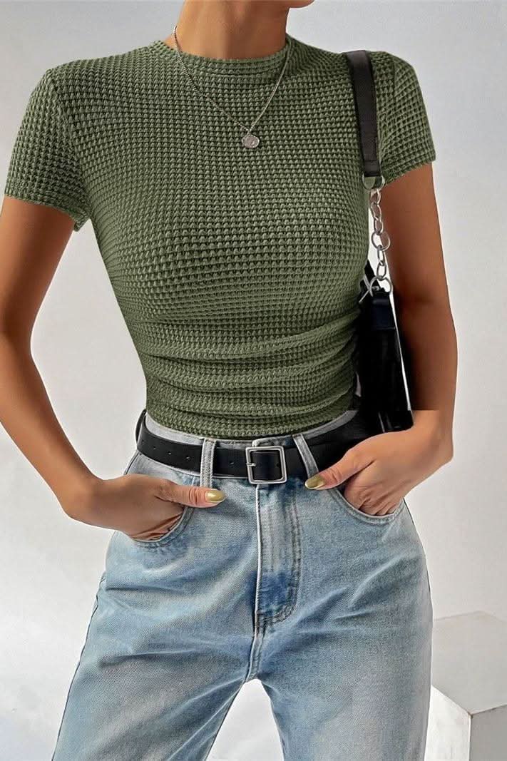 Slim Versatile Pleated Round Neck T-shirt - Image 6
