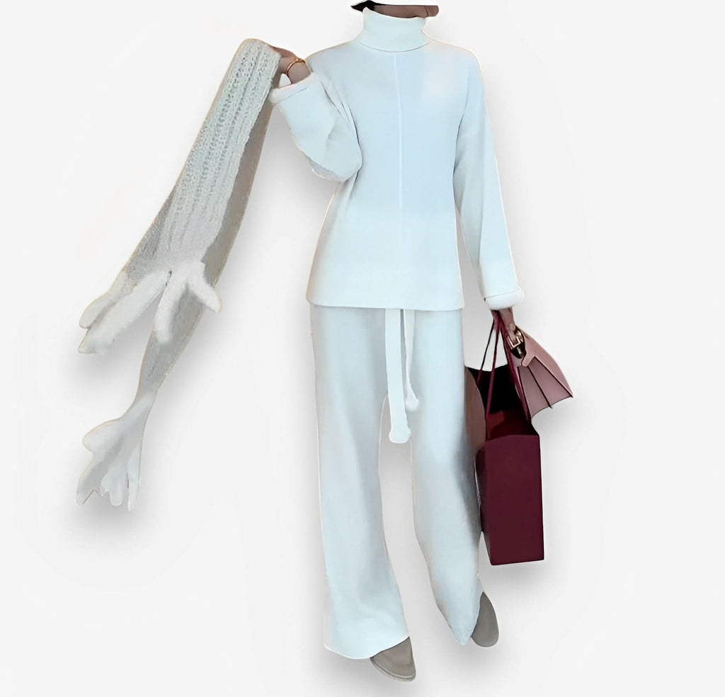 Comfortable turtleneck sweater and loose pant suit - Suits from The Woman Concept