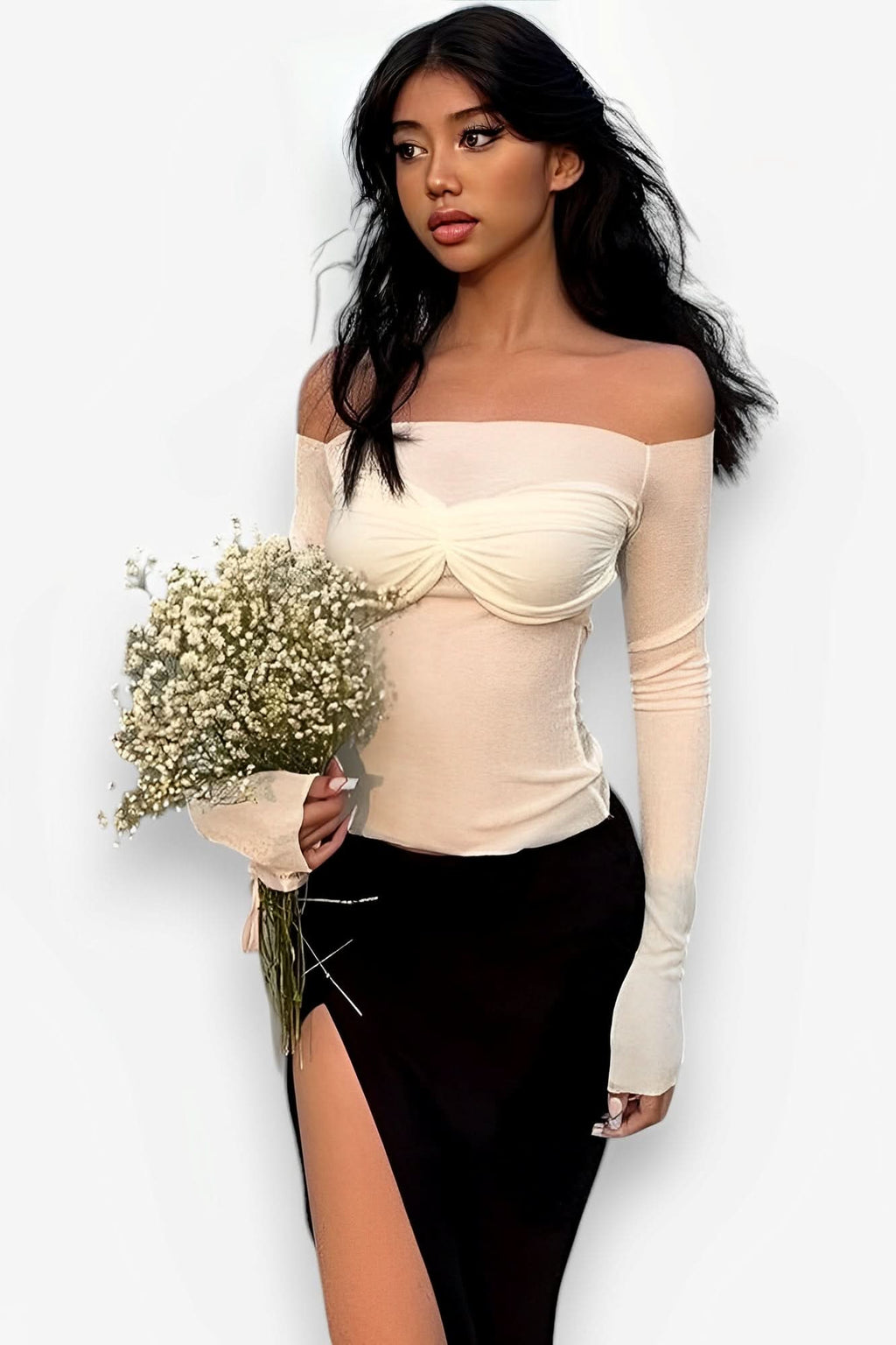 Thin one-line collar T-shirt top - tops from The Woman Concept