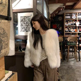 Faux Fur Jacket in white – view 3