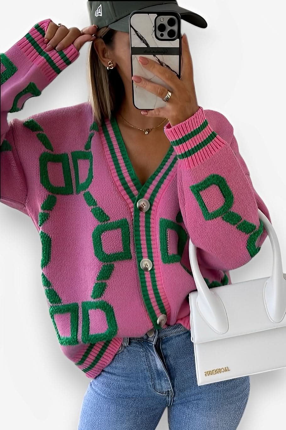 Embroidered V-neck Loose Knitted sweater - Tops from The Woman Concept