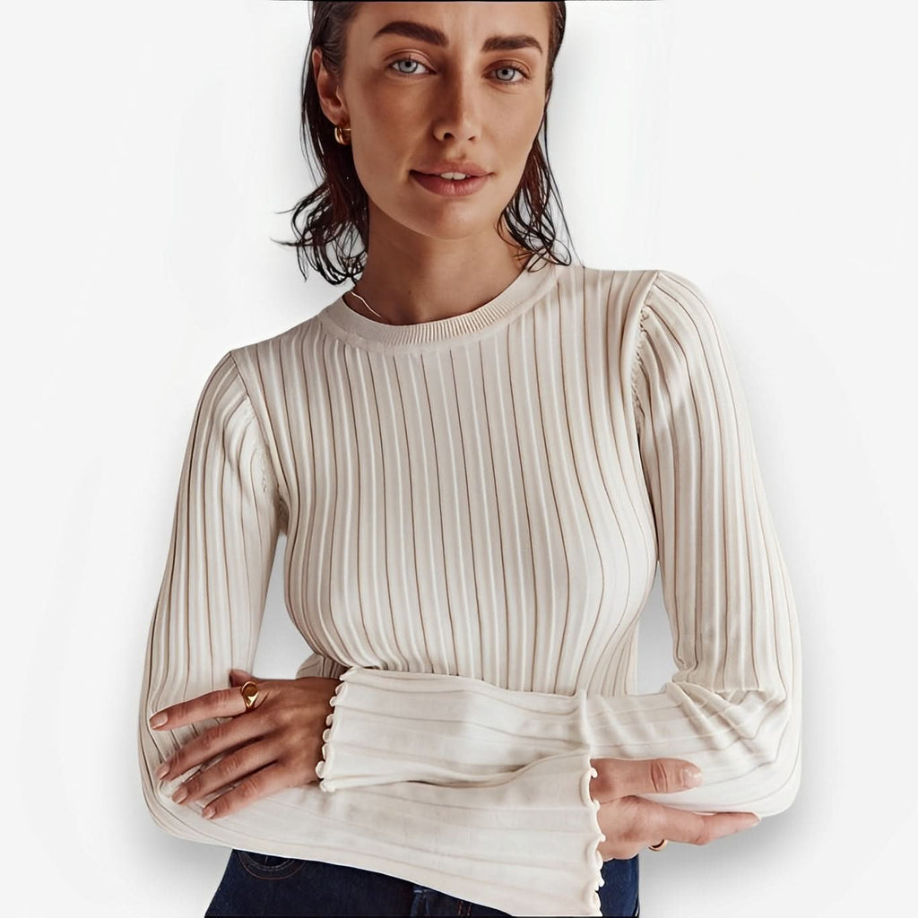 Long Sleeve Round Neck Knitted Sweater - Sweaters from The Woman Concept