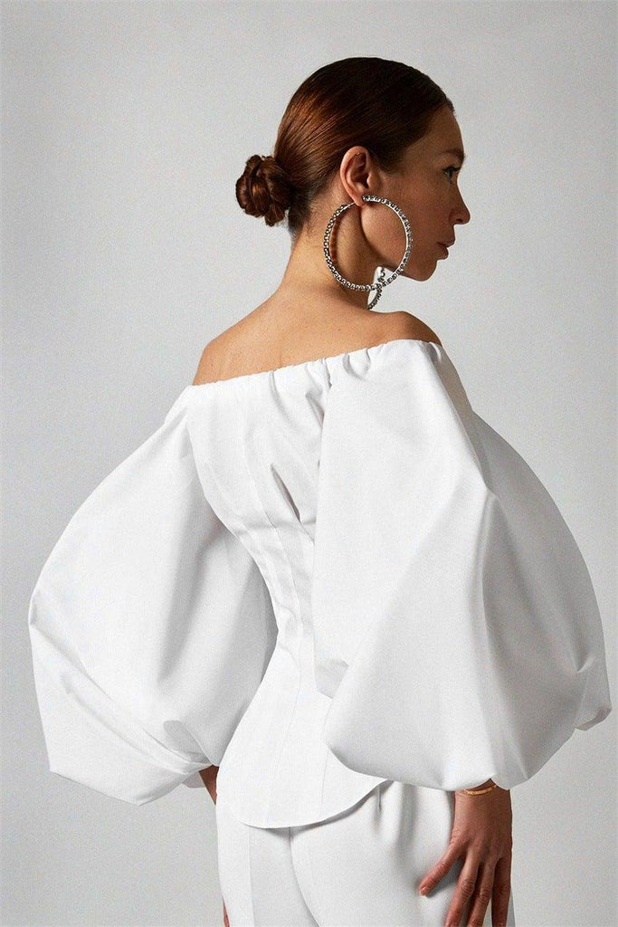 Long-sleeved bubble sleeves leaking shoulder shirt - The Woman Concept