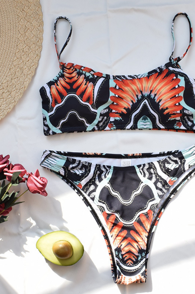 TRIBAL PRINT SCOOP NECK BIKINI SET.