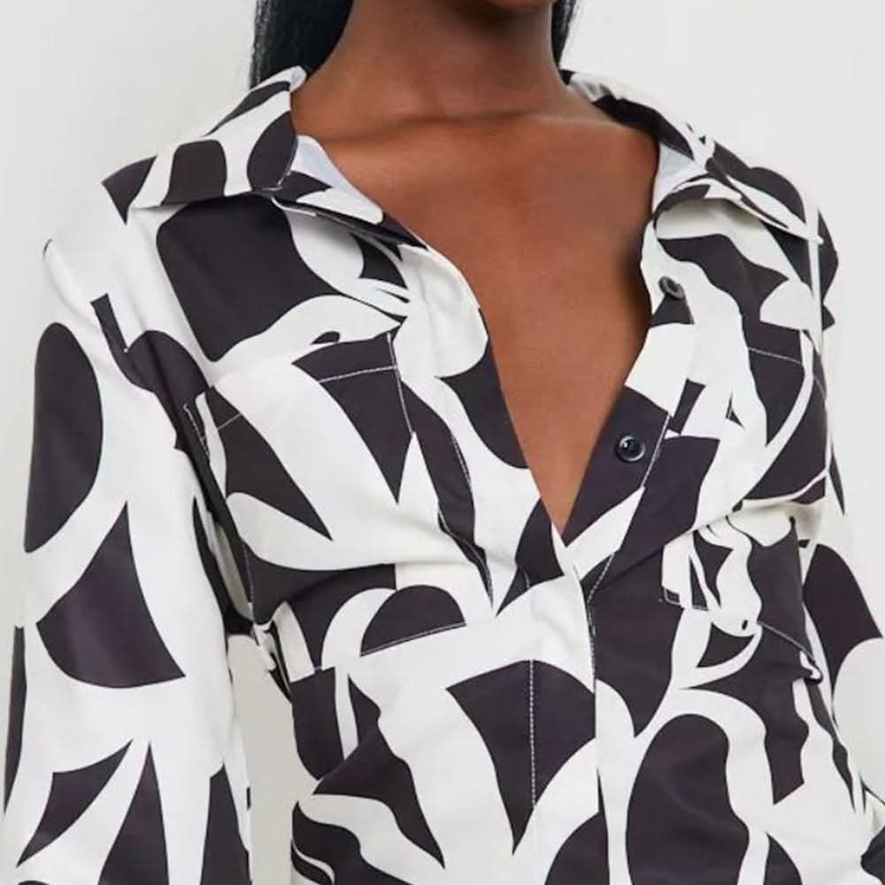 Black long sleeve short jumpsuit - Detail