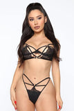 Two-piece sexy underwear lace temptation.