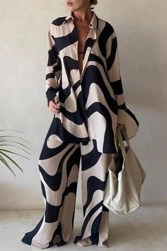Loose 2 piece oversize pants set - Front View