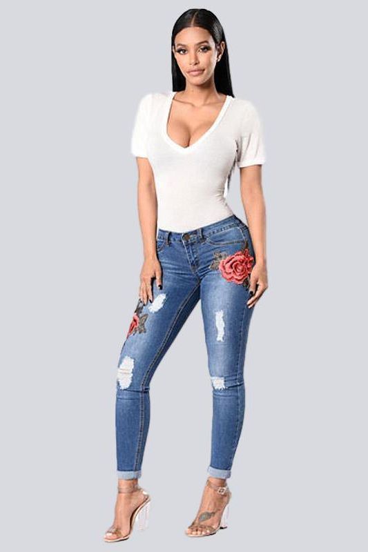 Stretch Embroidered Ripped Jeans - The Woman Concept