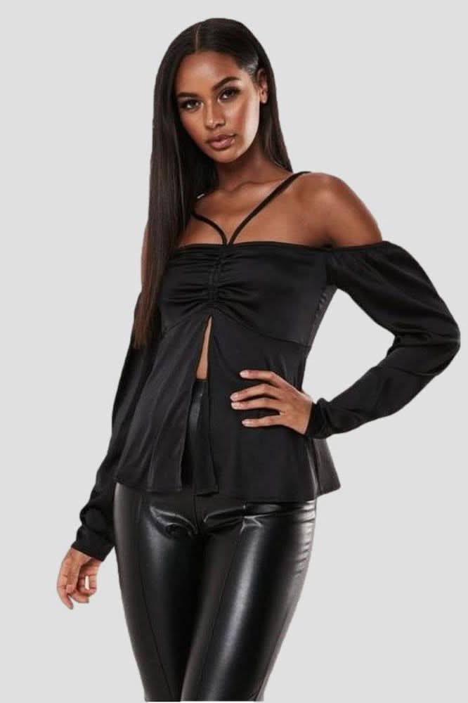off shoulder Blouse.