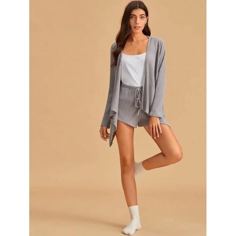 Three Piece Loungewear - The Woman Concept