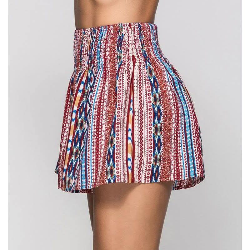 Mixed Color Print Beach Shorts.