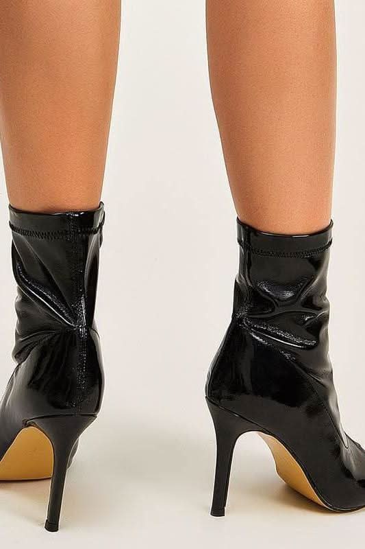 PU Leather Peep-Toe Zippers boots.