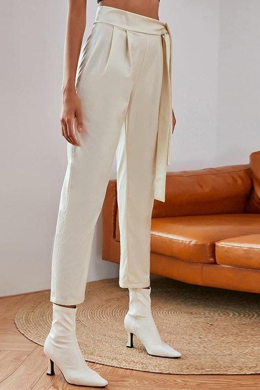 Knotted Belt White Women Pants.