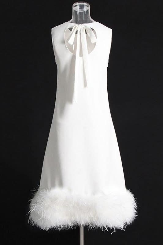Sleeveless bandage hem stitching feather dress - Detail
