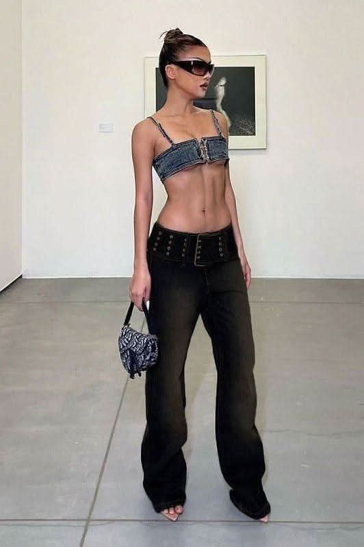 Big Belt Design Jeans - Side View