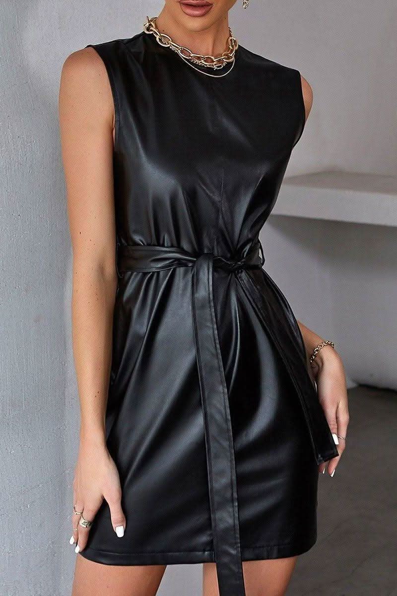 Retro belt PU leather sleeveless short dress - Detail