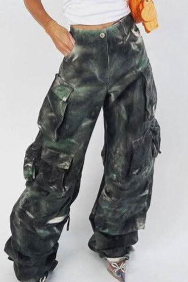 Camouflage multi-pocket pants - Front View