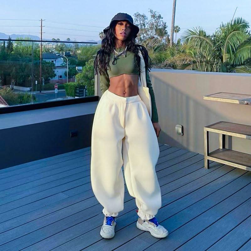 Elastic low waist casual bomb pants - Front View