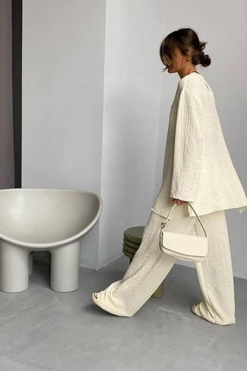 Long-sleeved loose crepe casual suit - Detail