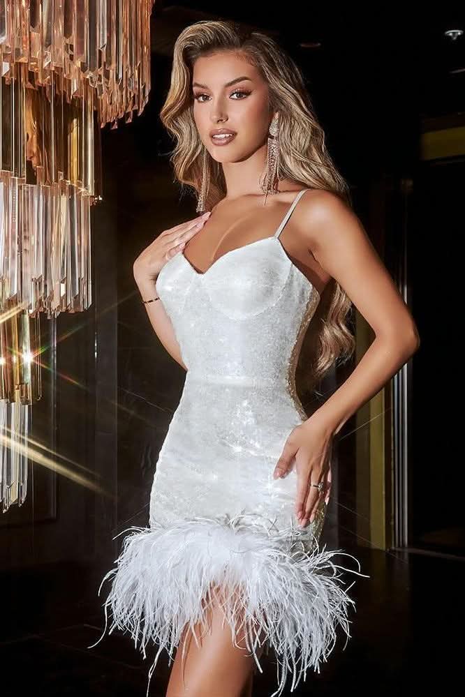 Backless sequin banquet white dress - Side View