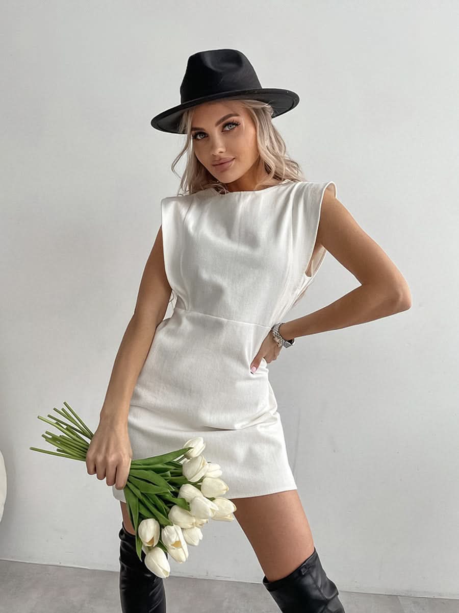 Cotton white sleeveless simple dress - Detail