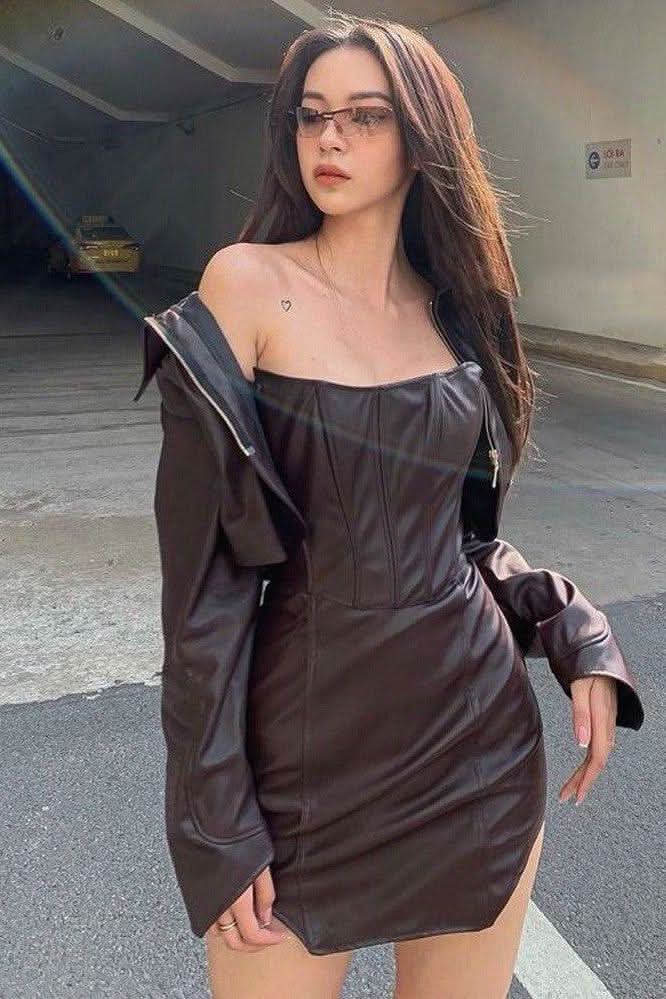 Style PU leather windbreaker lapel short dress & jacket - Detail