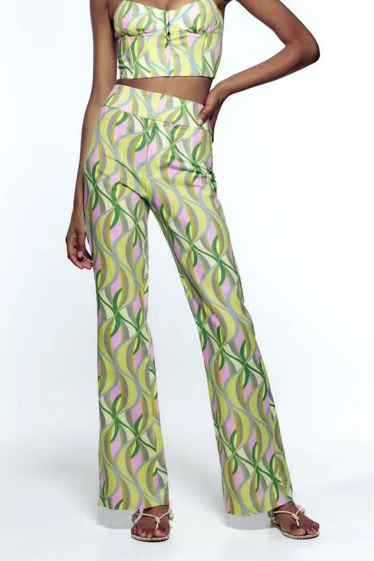 Printed flared trousers - Side View