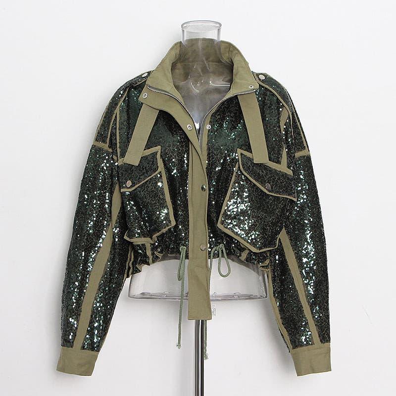 Short street style jacket with sequin embroidery.