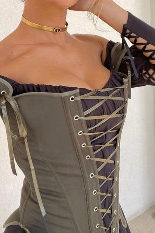 Lace Fishbone Corset - Image 4