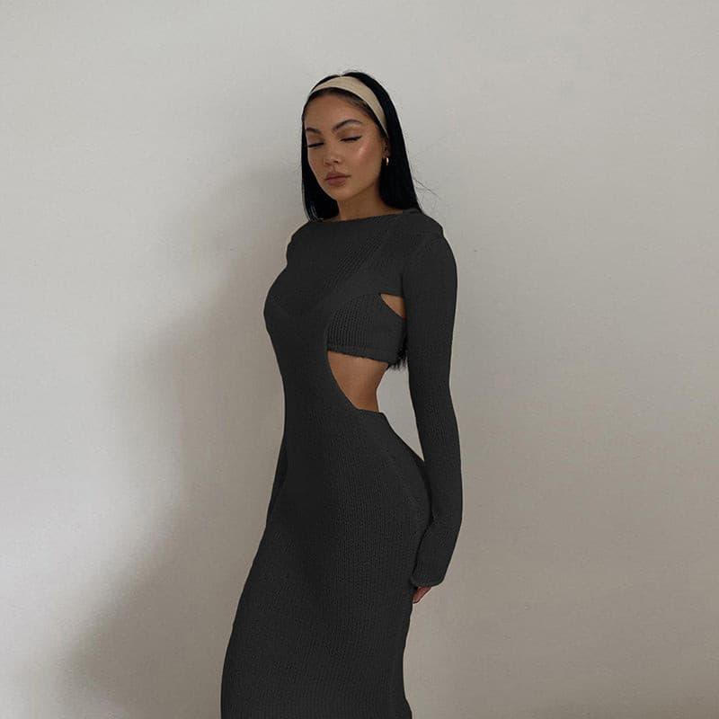 Long-sleeved two-piece dress.