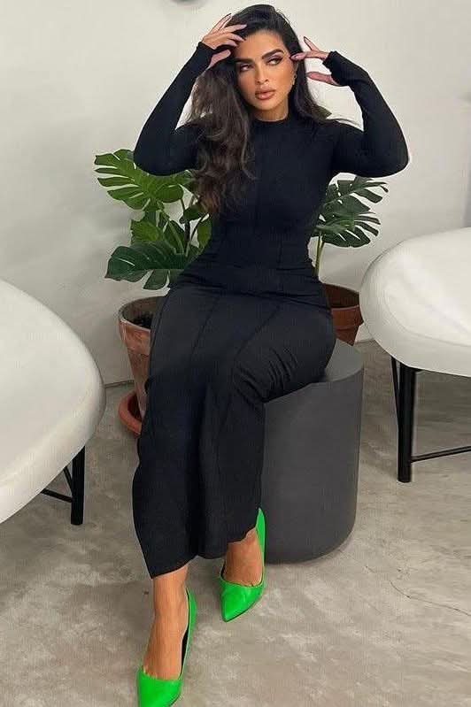 Long sleeves simple slit dress - Image 5