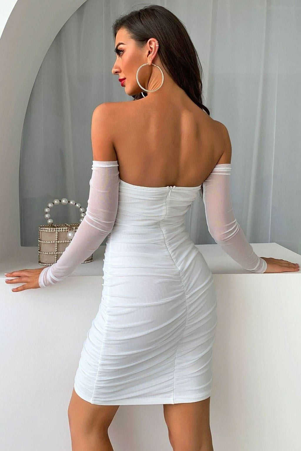 Mesh off-the-shoulder short skirt dress - Detail